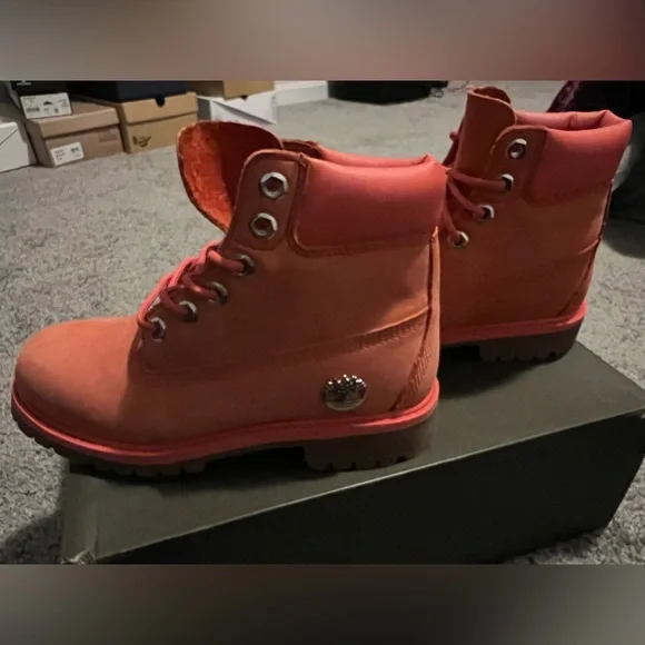 Timberland - Picture 3 of 3